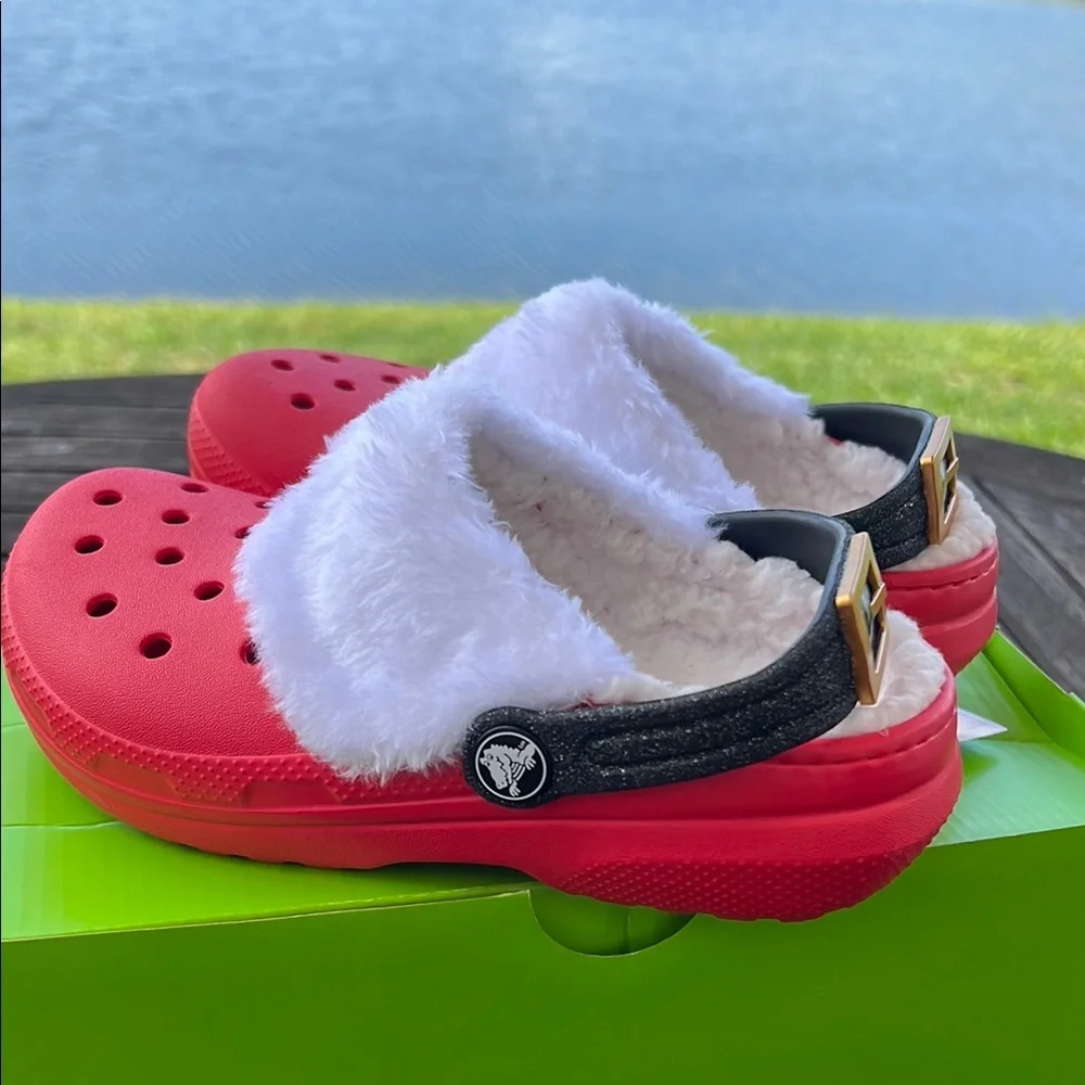 CROCS Red and White Cozy Slippers kids multiple size kids12,13, youth1,2,4 - Picture 5 of 5